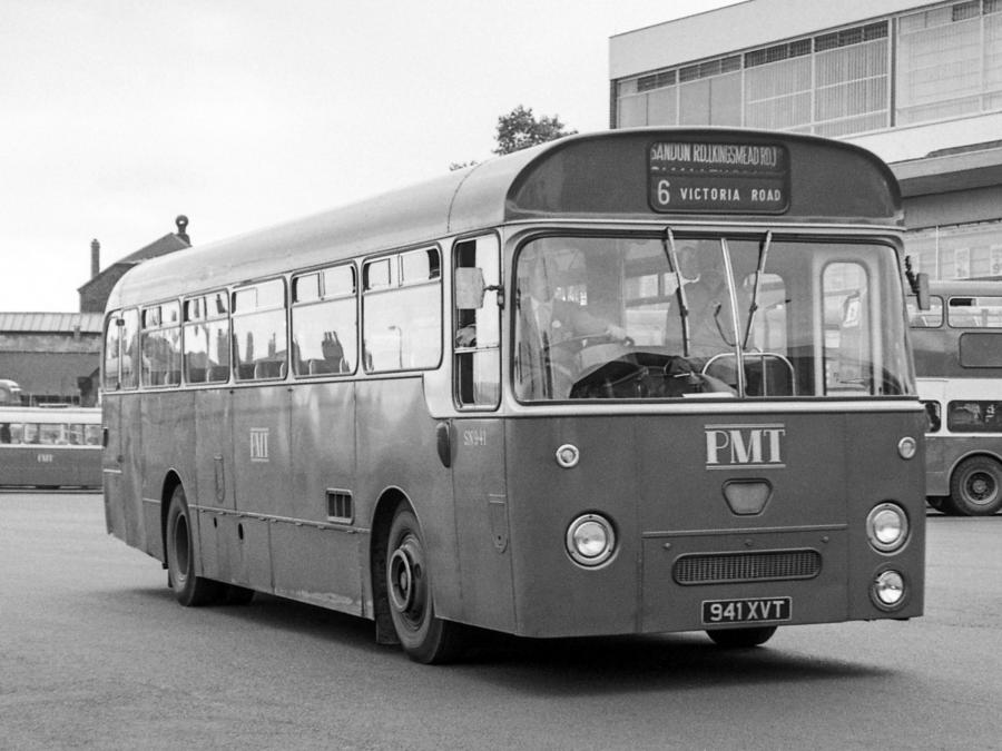  AEC Reliance 2U3RA Willowbrook (B53F) 1963 года  (фото 1 из 1)